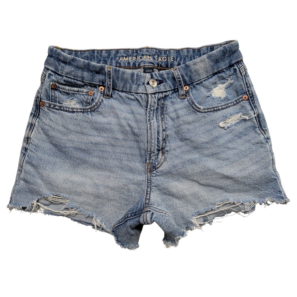 American Eagle Curvy‎ Relaxed Short Light Wash Distressed Denim Size 6 Strigid